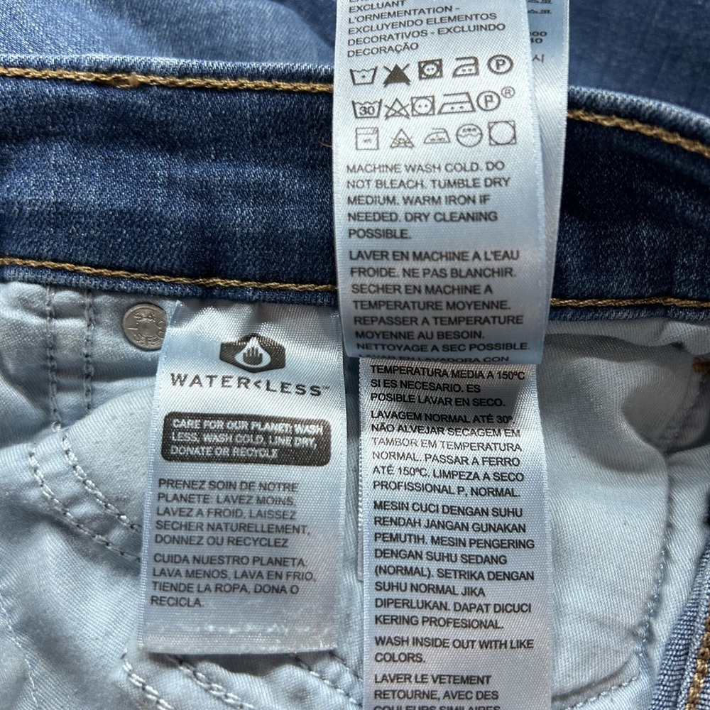 Classic Blue Women's Jeans - Picture 9 of 10